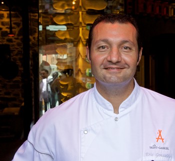 Eric Gonzalez de l&#39;Auberge Saint-Gabriel sur la rue St Gabriel dans le Vieux-Montréal est également le chef du tout nouveau restaurant de glace Pommery, ... - gonzalez-eric-auberge-saint-gabriel-montreal
